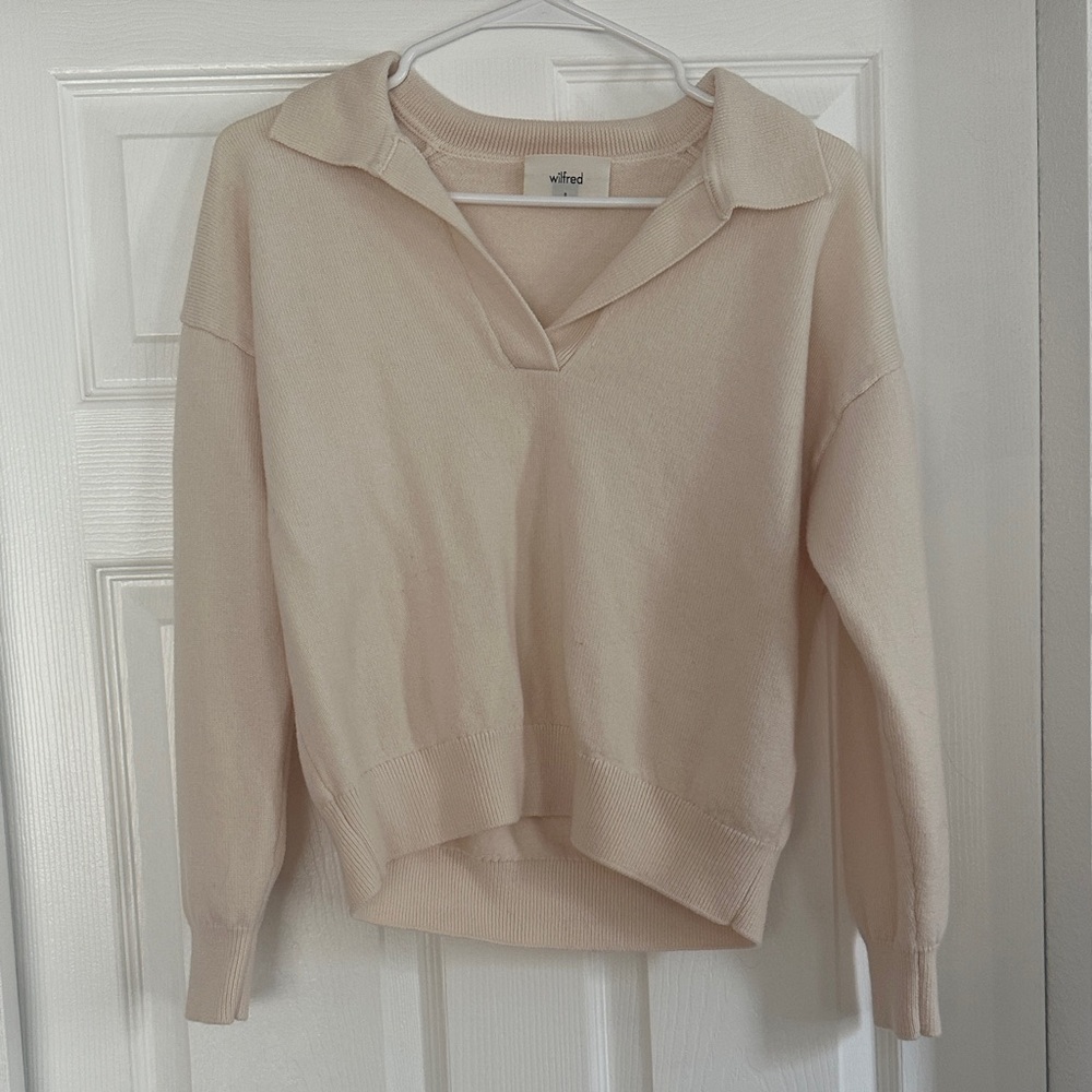 Aritzia Wilfred Cashmere V-Neck Sweater in Cream